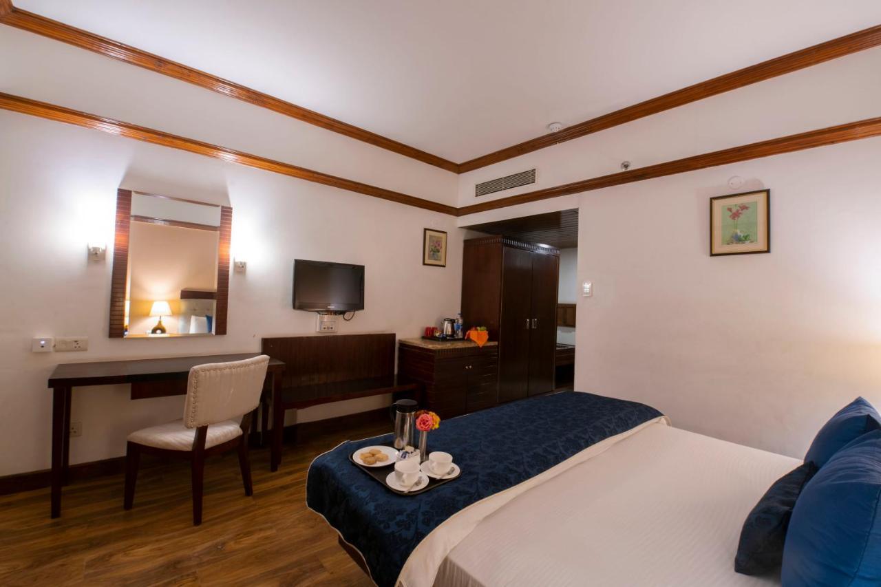 Mastiff Grand Manali Resort Екстериор снимка