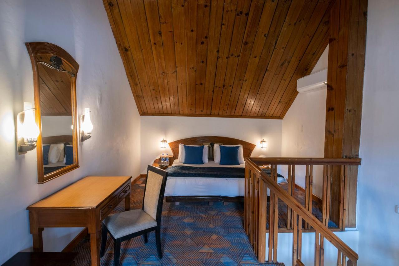 Mastiff Grand Manali Resort Екстериор снимка