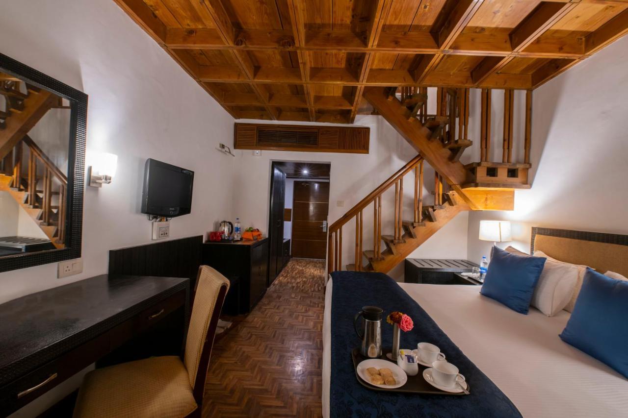 Mastiff Grand Manali Resort Екстериор снимка