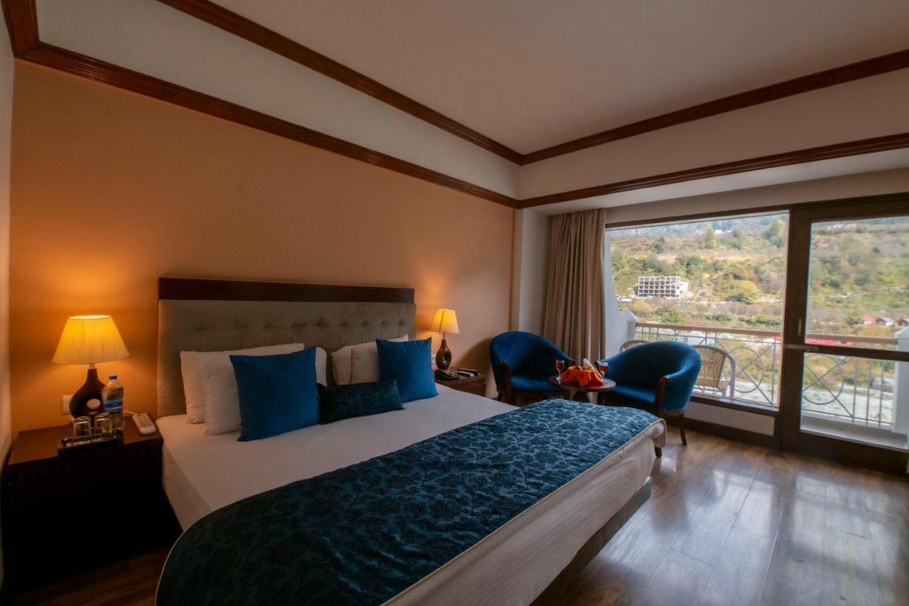 Mastiff Grand Manali Resort Екстериор снимка