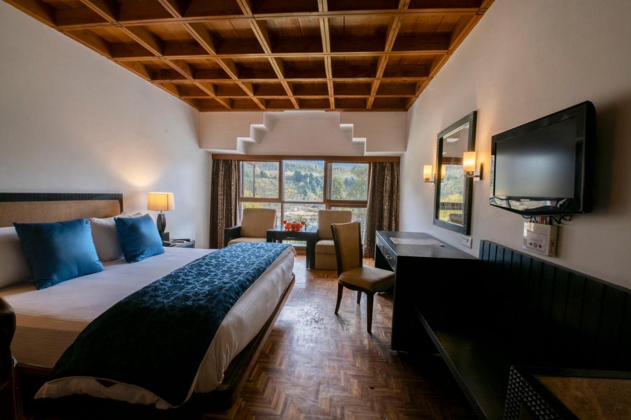 Mastiff Grand Manali Resort Екстериор снимка